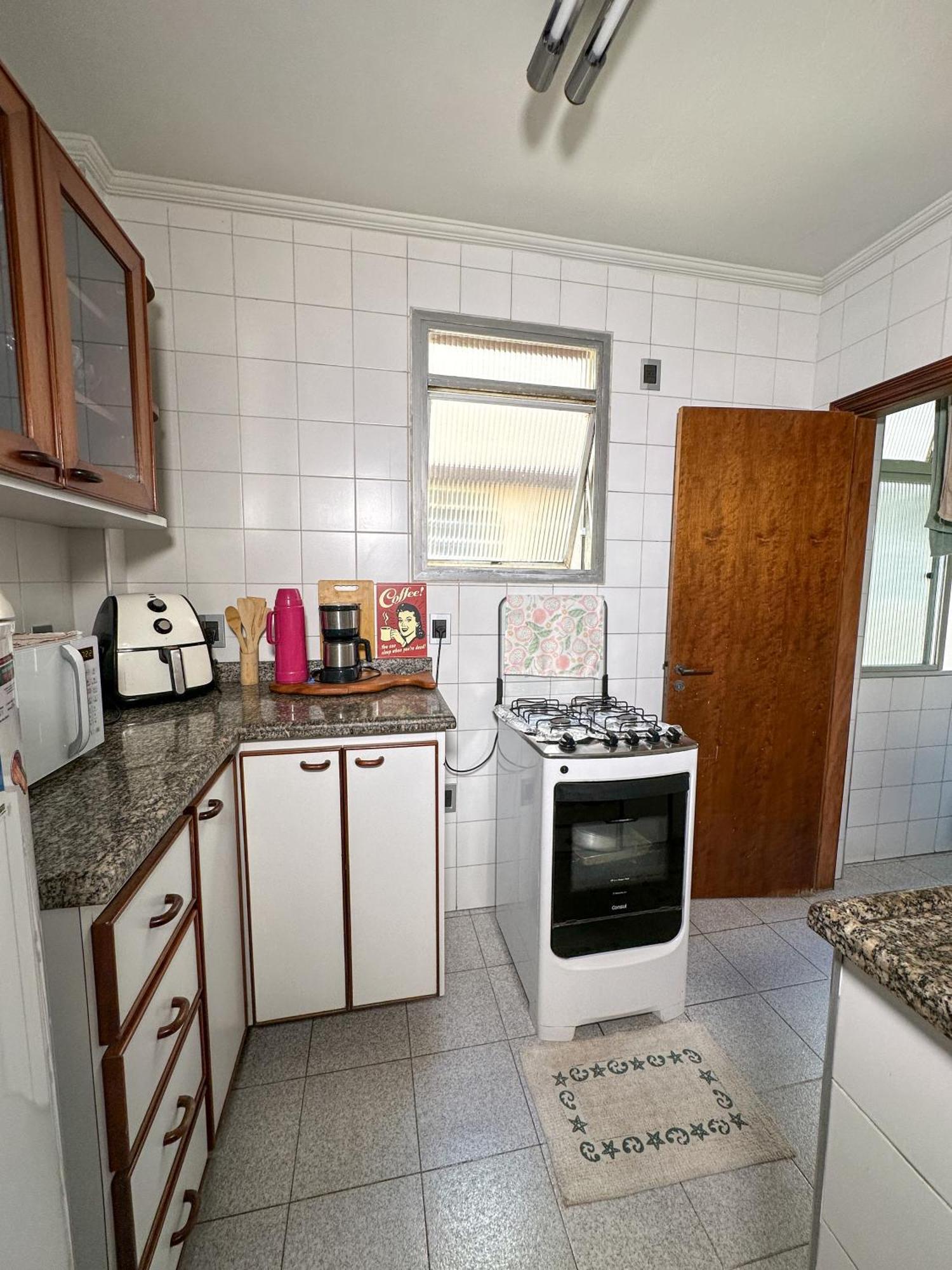 Apartamento Com Vista Pro Mar No Centro De Ubatuba - 2 Quartos E Cozinha Completa Екстериор снимка