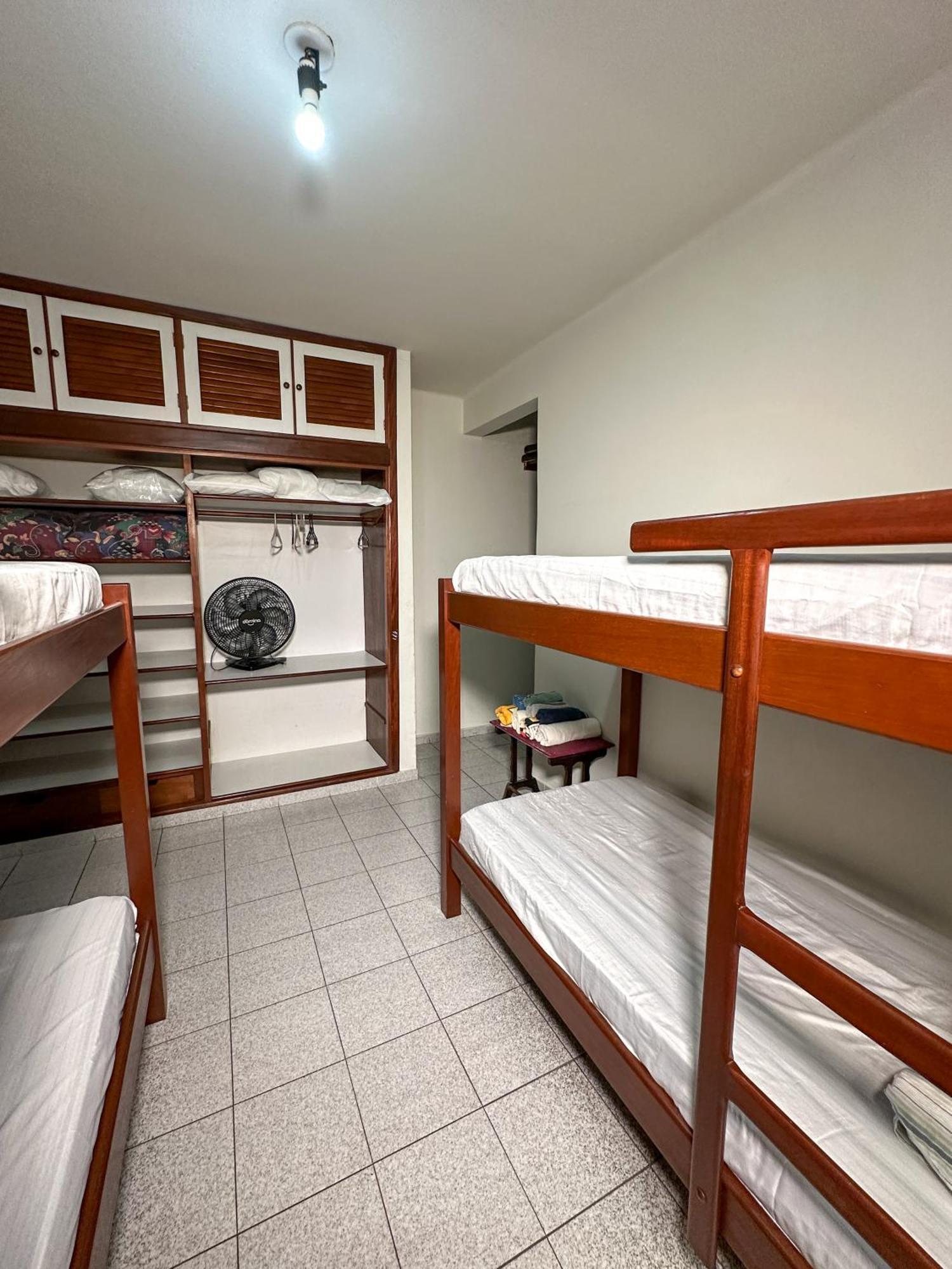Apartamento Com Vista Pro Mar No Centro De Ubatuba - 2 Quartos E Cozinha Completa Екстериор снимка